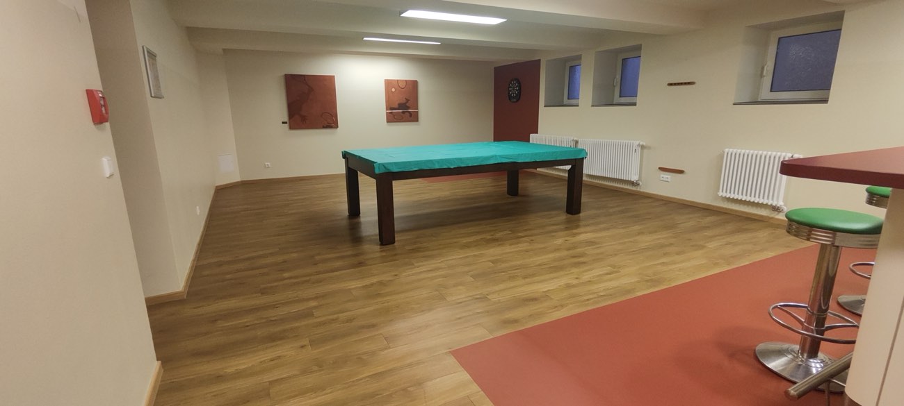 Der Billardtisch in der Kegelstube